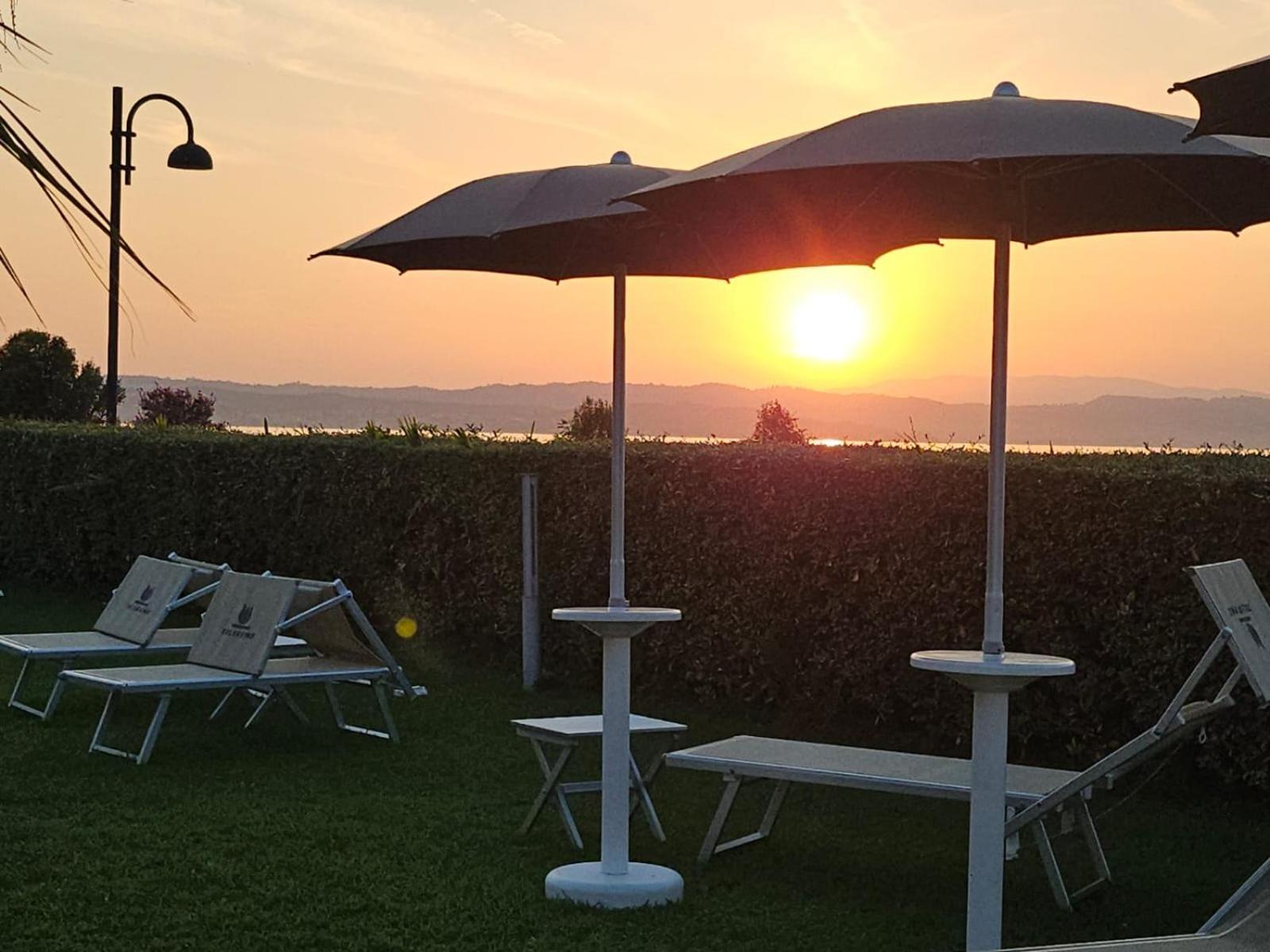 Appartamenti Residence Tulipano Sirmione Exterior foto